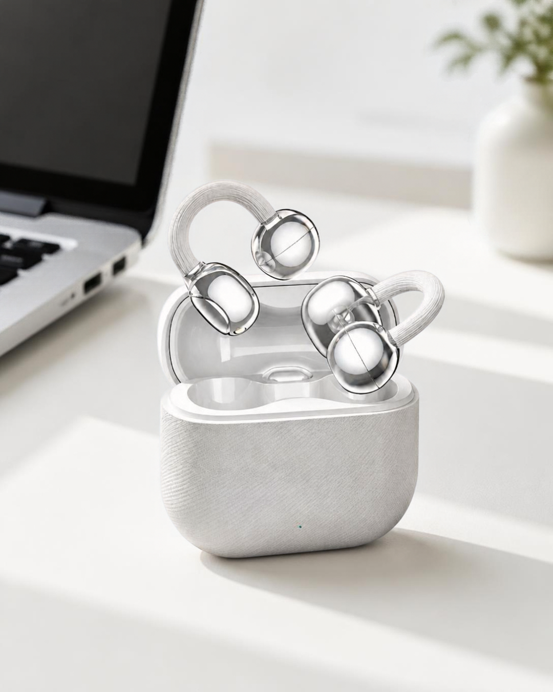 Sondly Clip Open-Ear Wireless Earbuds